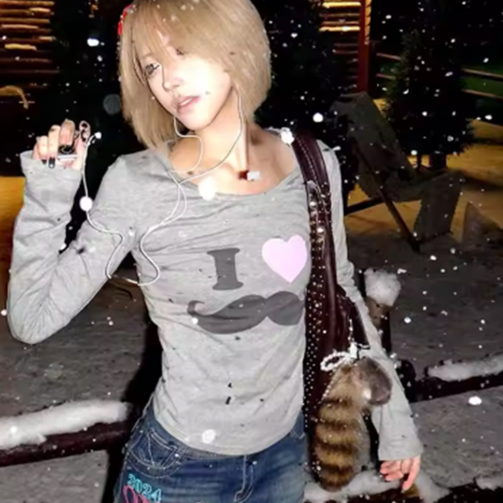 Street Fashion In Japan - Japanese Y2K Beard Print T-Shirt Vintage
