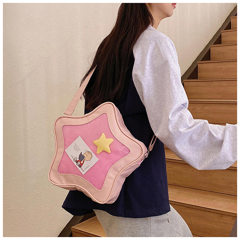 Street Fashion In Japan - Japanese Style Minimalist Cute Aesthetic Shoulder