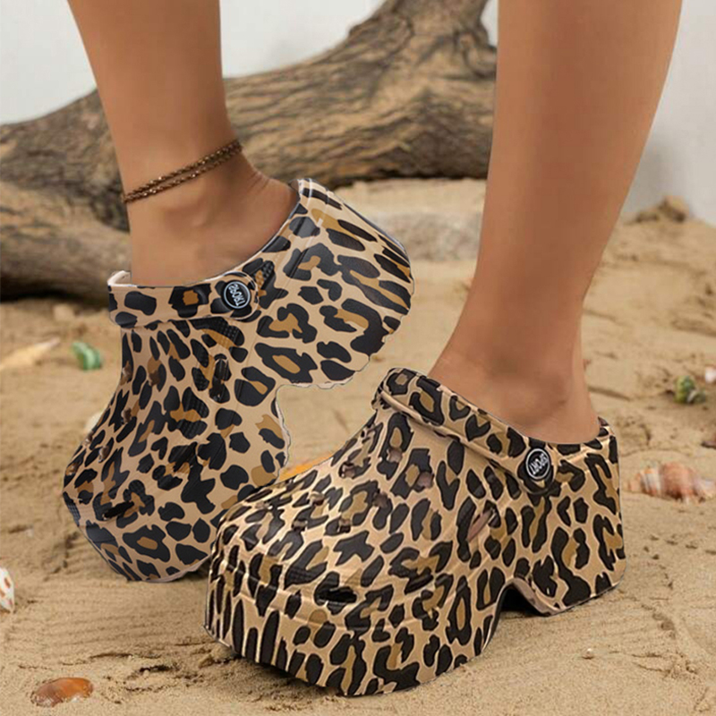 Street Fashion Girls - Leopard Platform Clogs for Women Closed