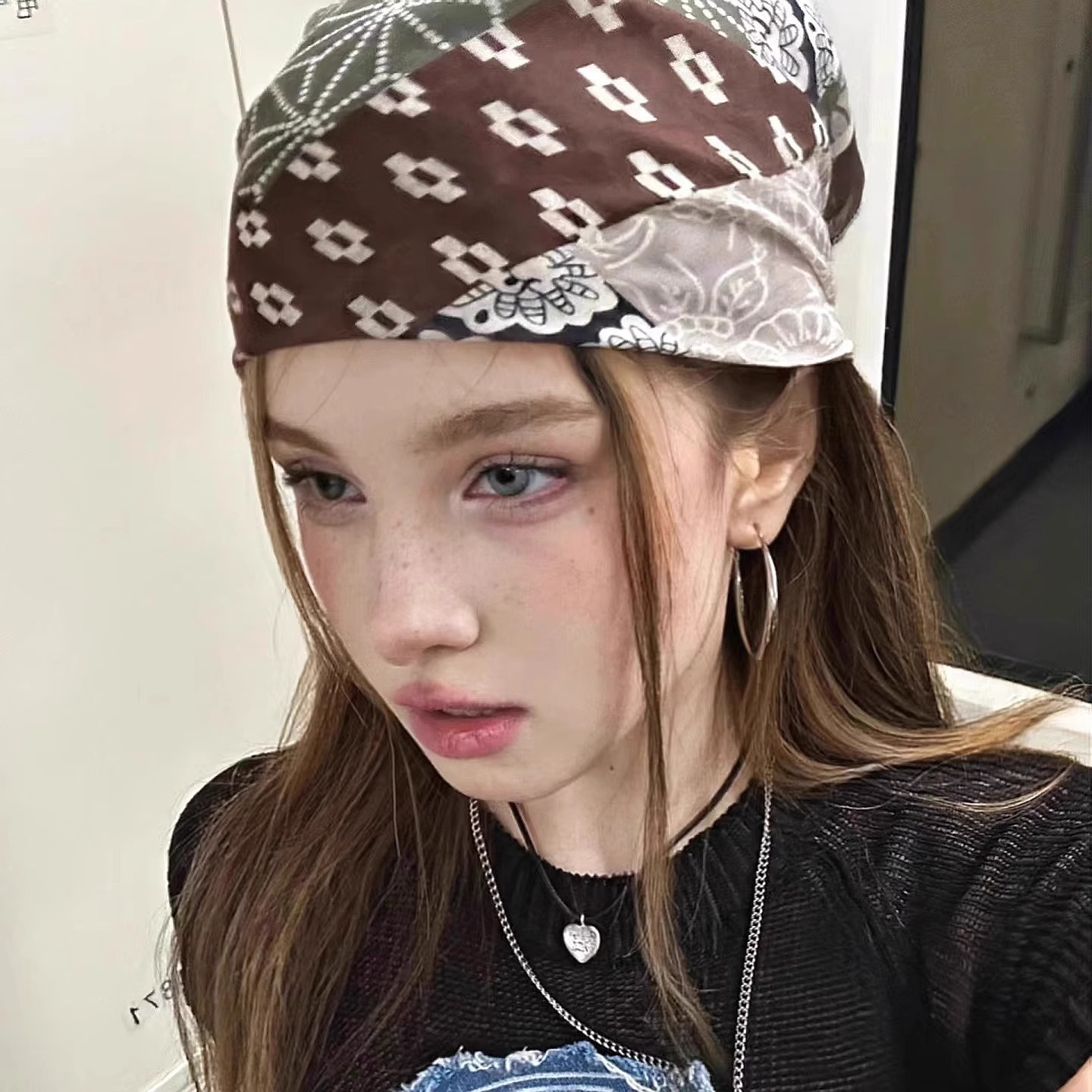 Retro American Style Headscarf - Street Fashion Girls review and price