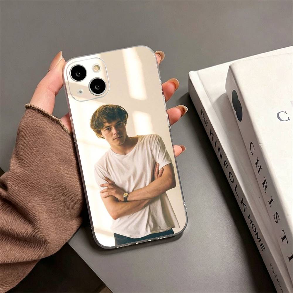 British actor Charlie Heaton P - Street Fashion Store review and price