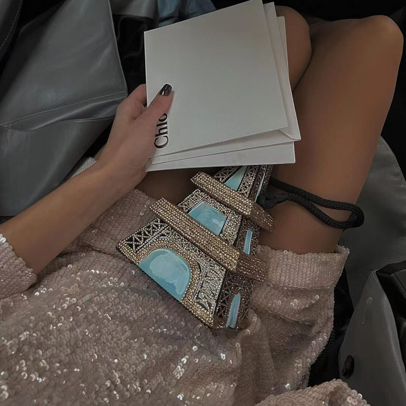 Paris Fashion Week 2025 Blogge - Street Fashion Paris 2025 review and price